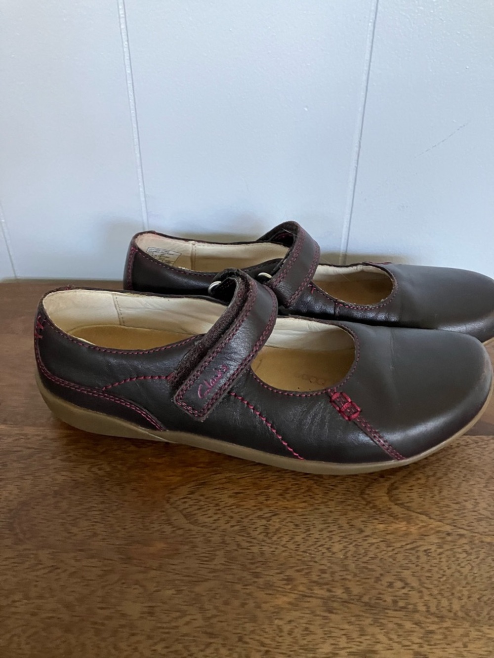 Clarks Dark Brown Leather Mary Jane Flats with Contrast Stitching - Picture 4 of 7